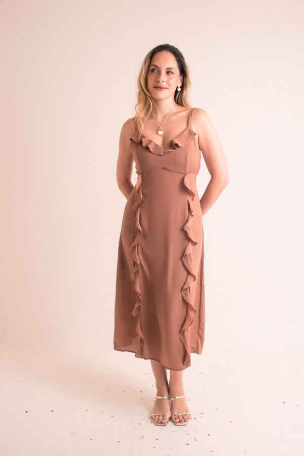 Vestido Chifon Liso com Babados